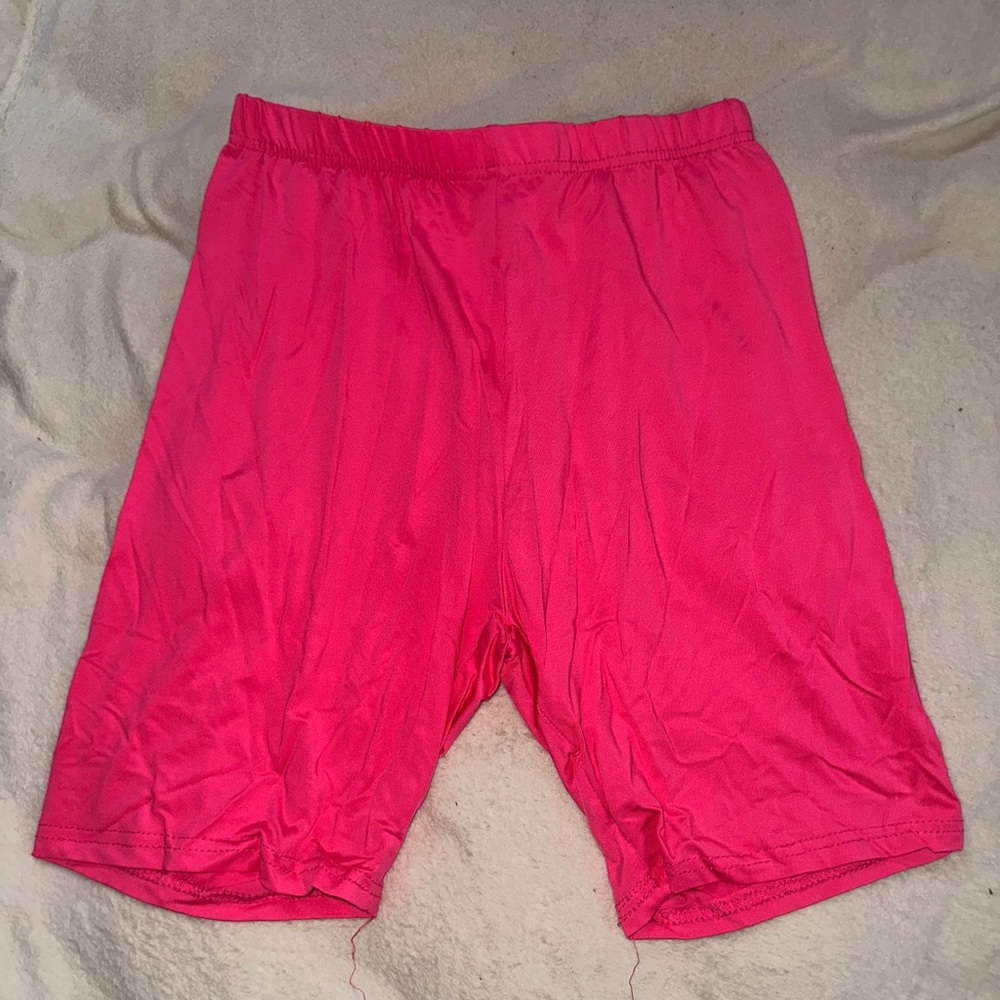 Pink Outfit - Picture 3 of 3